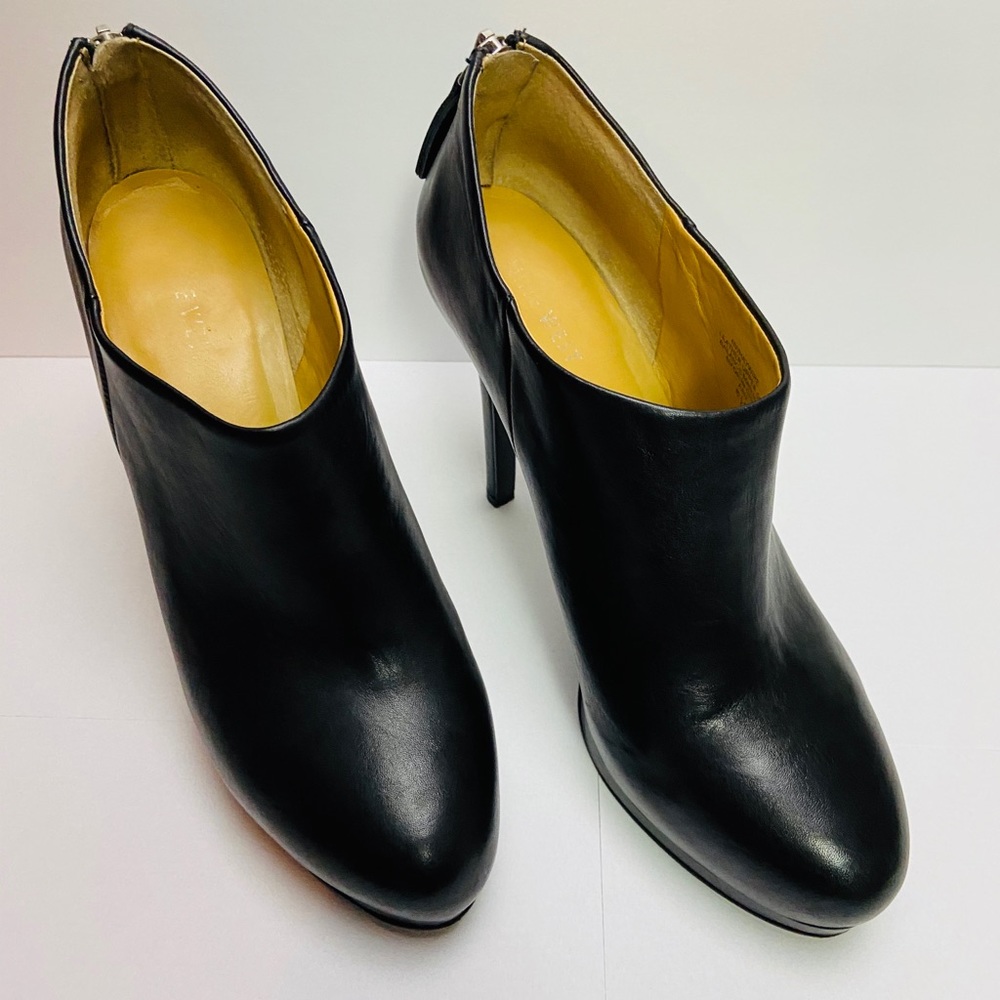 Nine West Booties - Picture 7 of 9